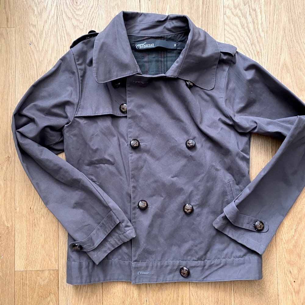 NWOT BASQUIAT CROP TRENCH!!